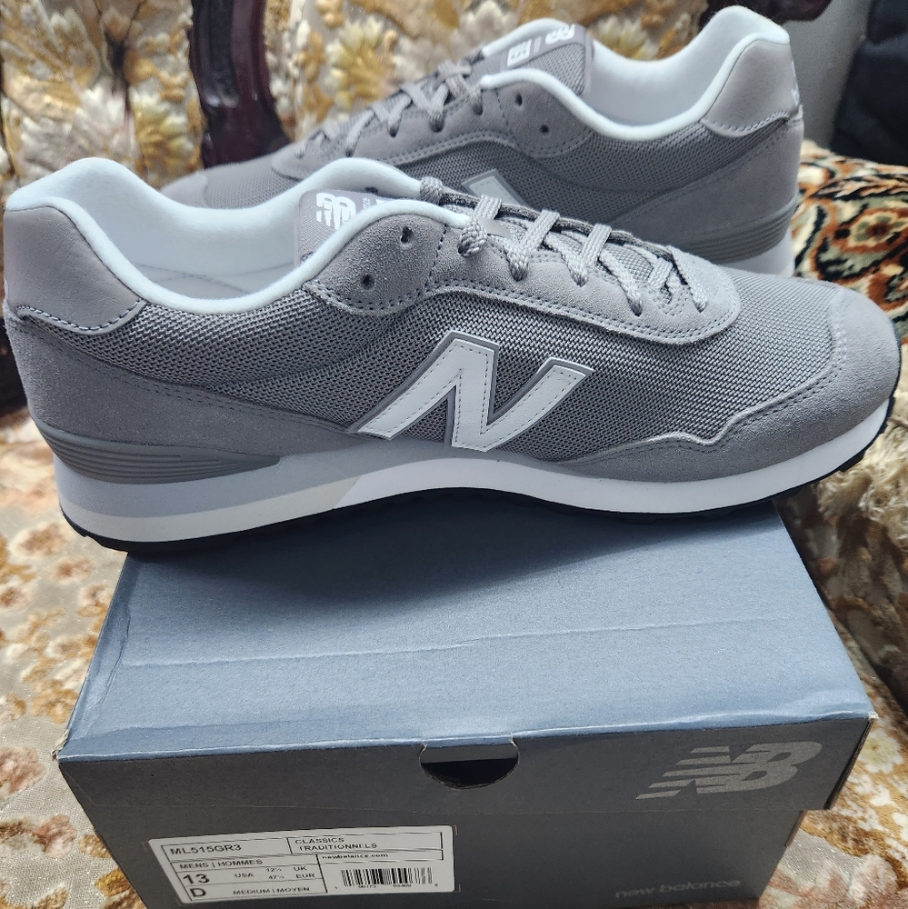 Mens New Balance Size 13